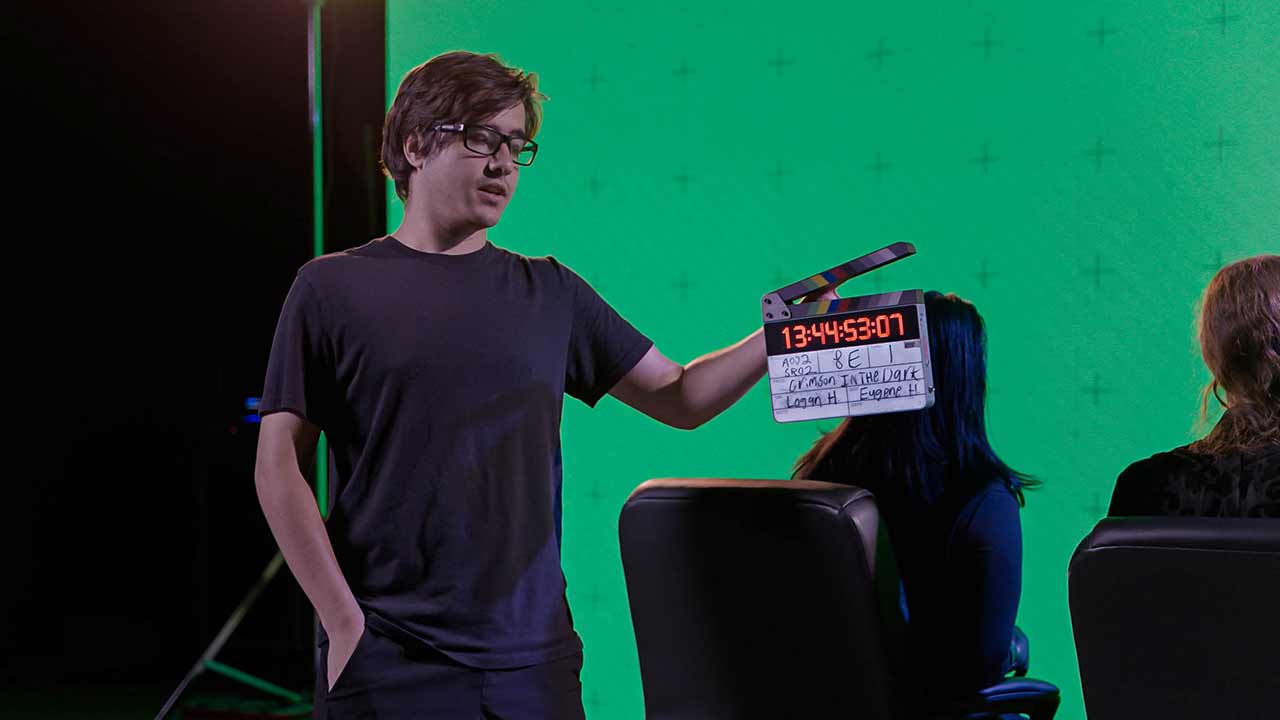 LED Stage vs. Green Screen: Which Is Right for Your Production?